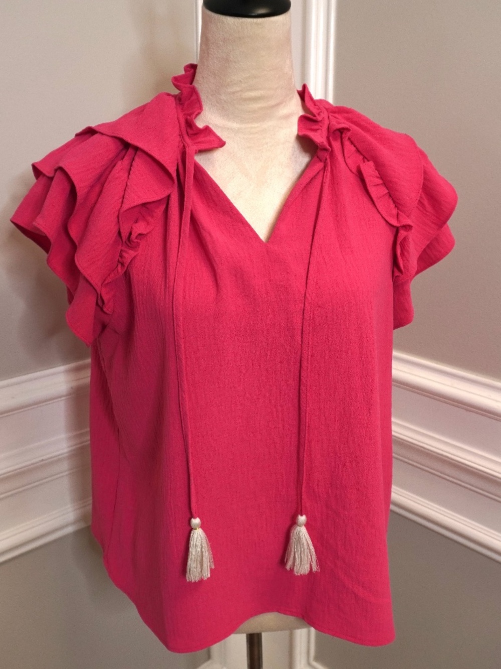 THML Isla Magenta Dressy Top, Size M